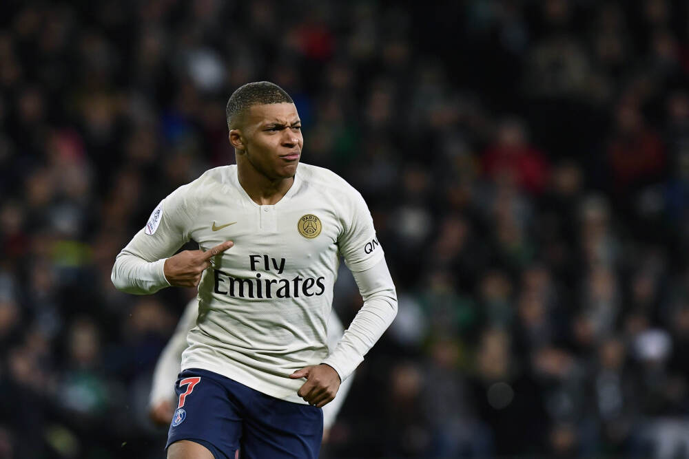 “雄猫”的“利爪”, F14战机的机身设计以及武备系统详解